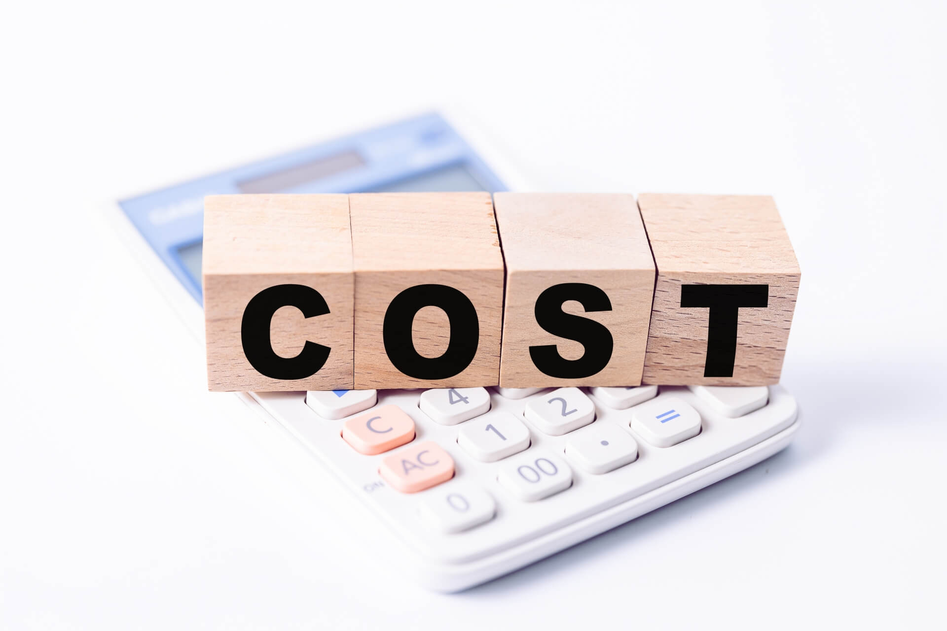 Price Benchmarks and Optimal Selection Before Purchase